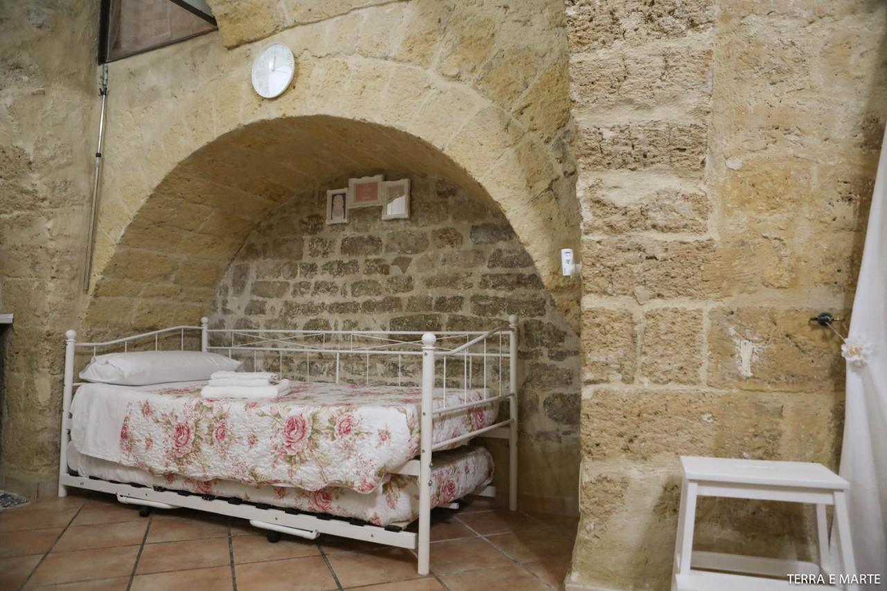 Terra E Marte Casa Vacanza 바리 외부 사진